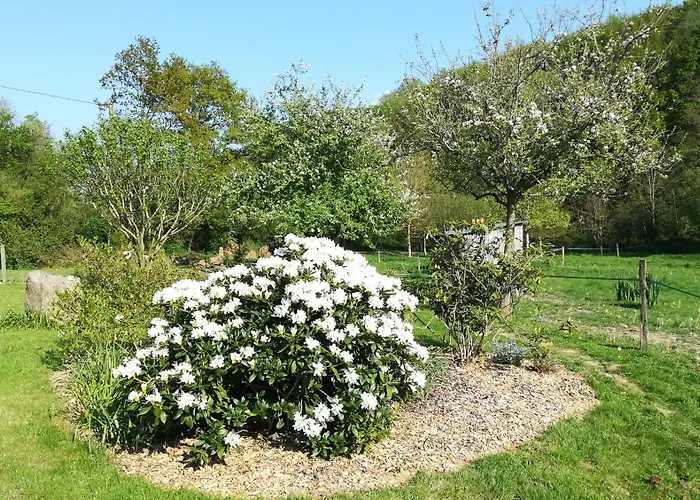 Des Bords De Siame Bed & Breakfast *